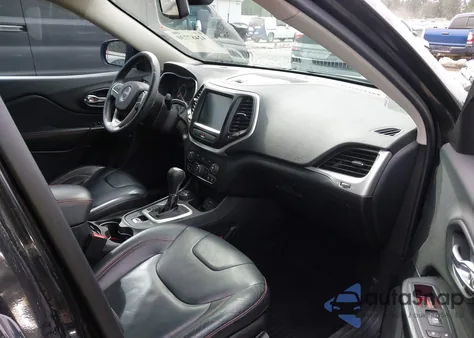 2014 Jeep Cherokee Trailhawk из США, поврежденный, VIN 1C4PJMBB1EW145683